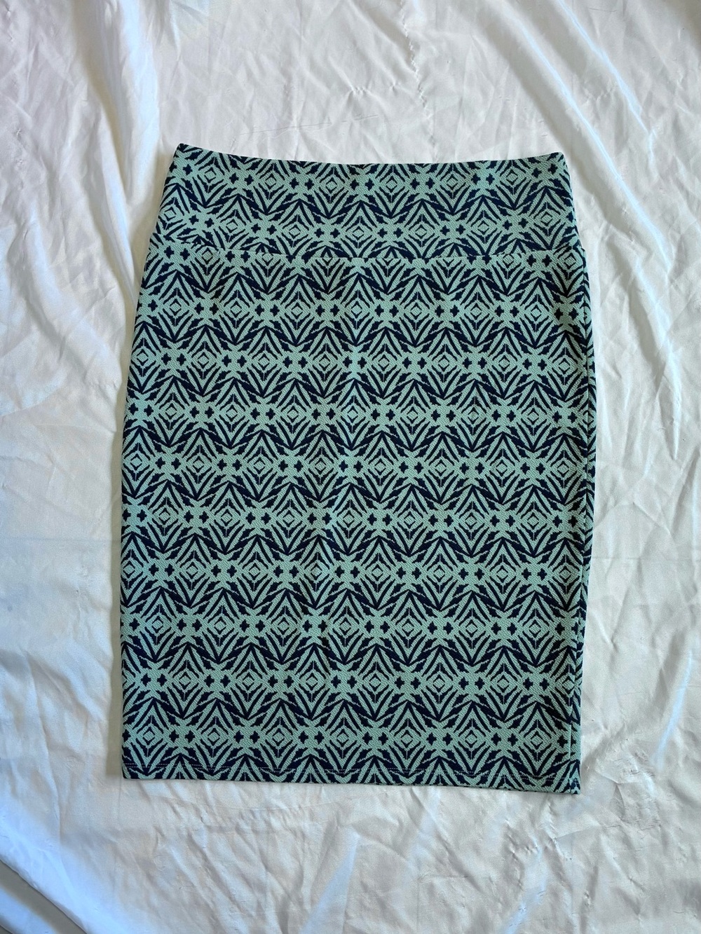 LuLaRoe Cassie Pencil Skirt
